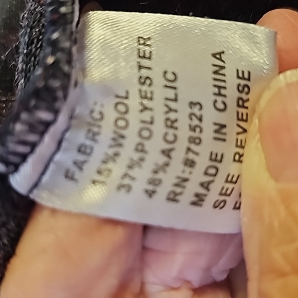 Luii, women's lightweight jacket. One‎ button medium wool blend. 3/4 slee… - Picture 11 of 14